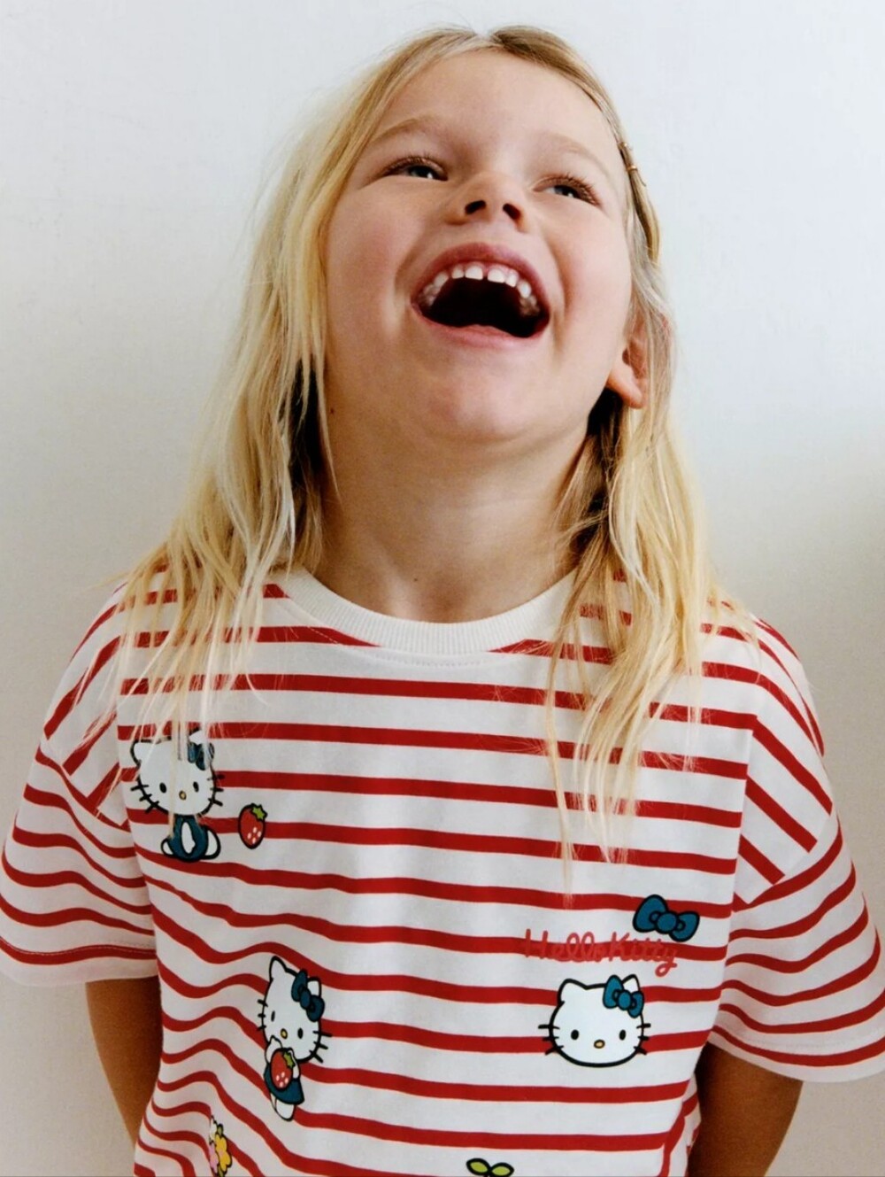 Zara Kids NWT Hello Kitty Sanrio Striped T-Shirt Size 5 Girl Red White